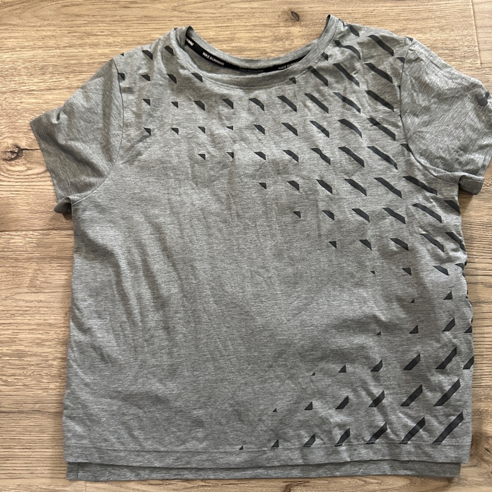 NIKE dryfit top